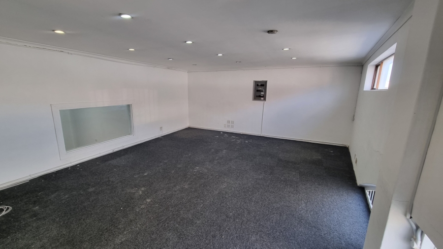 To Let Commercial Property for Rent in Woodstock Western Cape